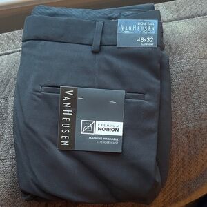 NWT- Van Heusen Men’s Flat-Front Dress Pants — Black